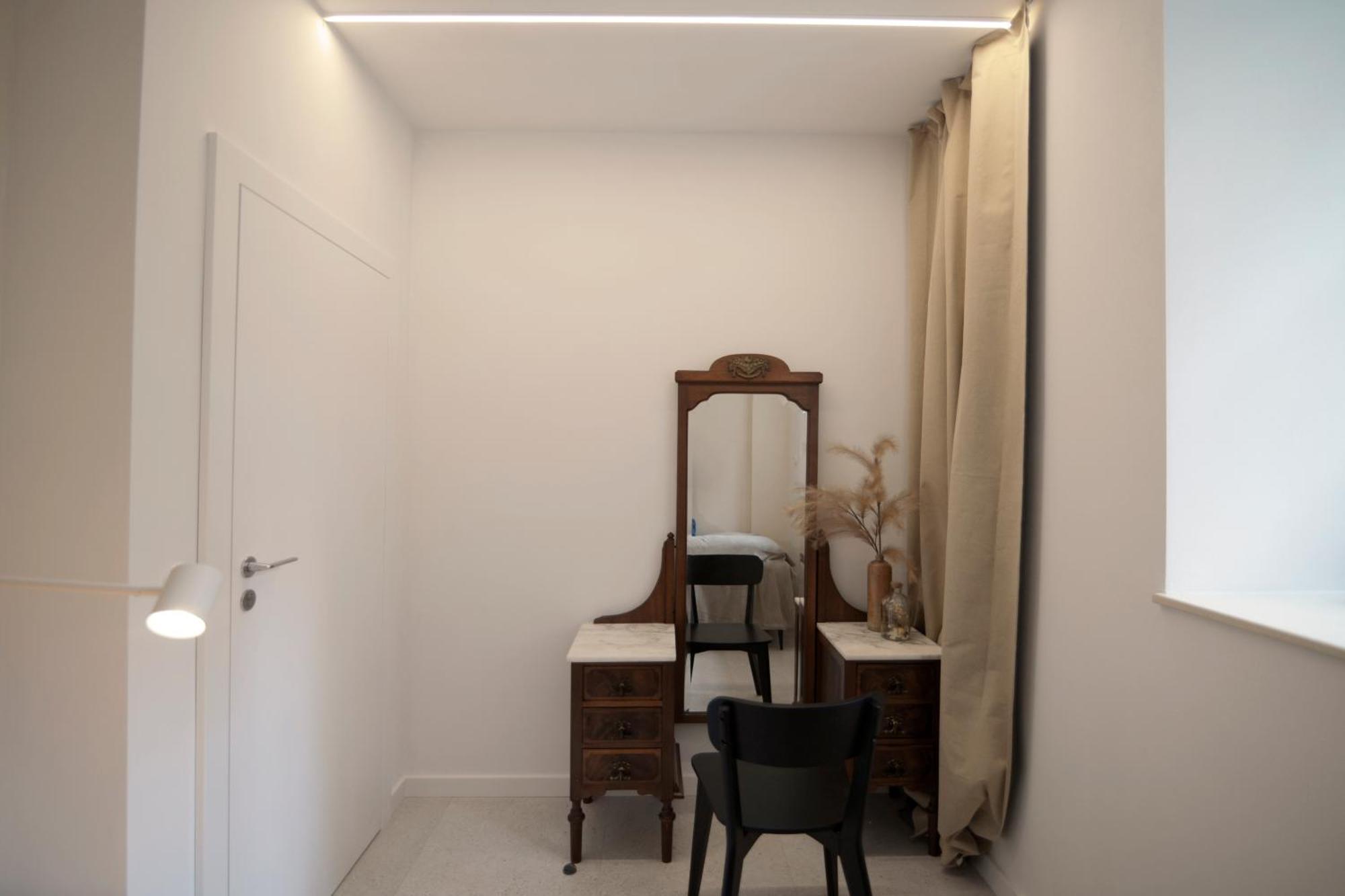 Apartment In Historic Heart Of *